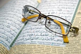 واکاوی کاربرد حدیث ثقلین در فهم قرآن در فصلنامه «سفینه»