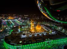 پایان دو ماه عزاداری در کربلا/ پرچم سرخ انتقام بر فراز گنبد حرم امام حسین (ع) برفراشته شد