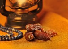 نه هر دینی درست است و نه هر لذتی ممنوع!