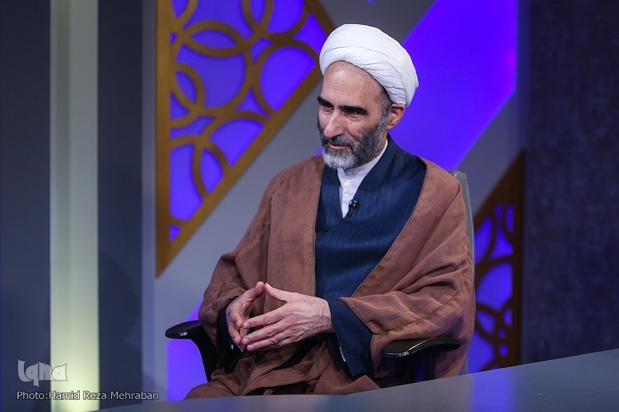 اربعین؛ مشعلی برای رهروان حق و دعوتی به رهایی از رکود