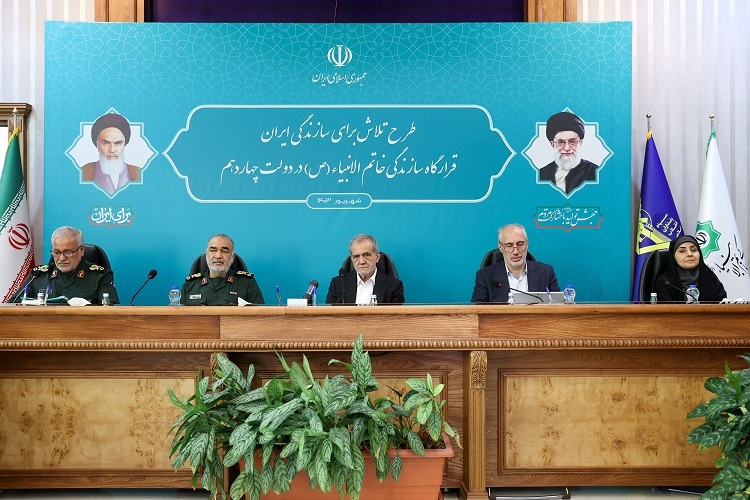 نگاه بسیجی به معنای واقعی کشور را نجات می‌دهد