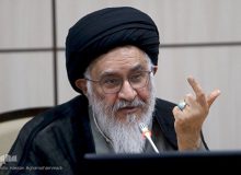 نباید اختیار مال و سرمایه ملت را دست سفیهان داد