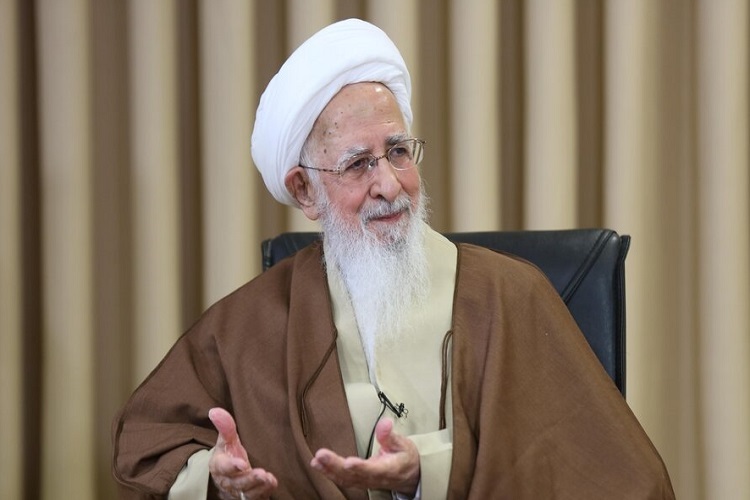 آیت‌الله جوادی آملی: علم به انسان شرح صدر و طهارت می‌دهد