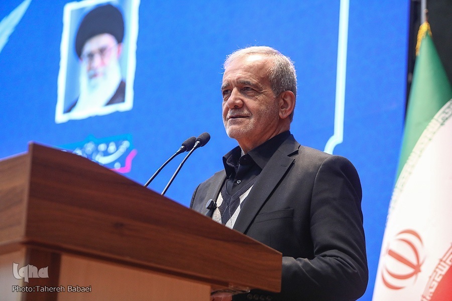 تقویت وفاق و صلح جهانی با دوستی ملت‌ها ممکن می‌شود
