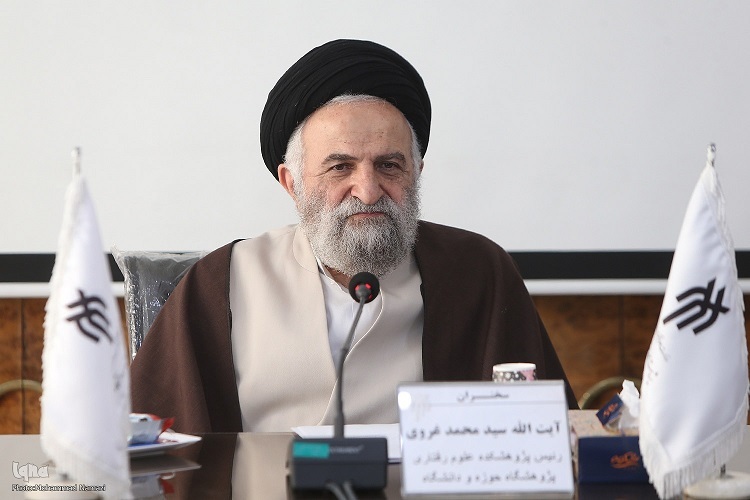 انفاق و رسیدگی به فقرا در کنار توجه به ادعیه رمضانی