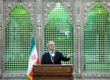وحدت و انسجام ما را در برابر دشمنان حفظ می‌کند
